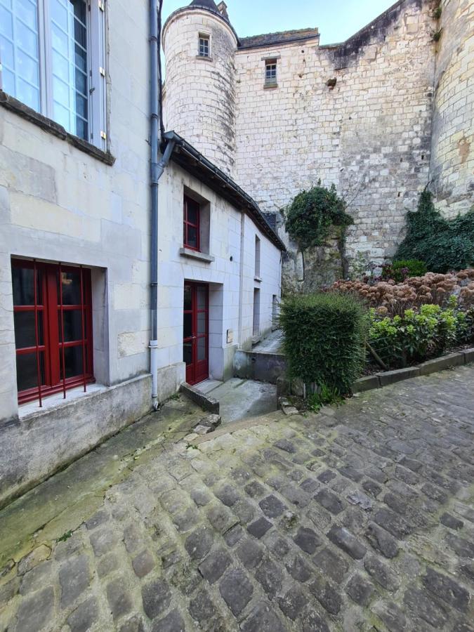 Les Logis Du Rempart Apartment Loches Bagian luar foto
