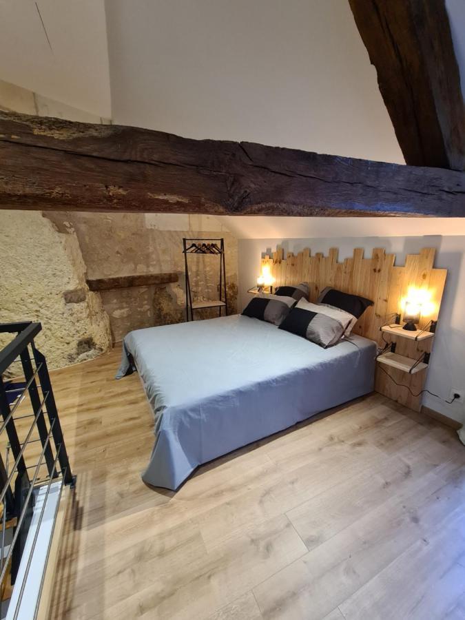 Les Logis Du Rempart Apartment Loches Bagian luar foto