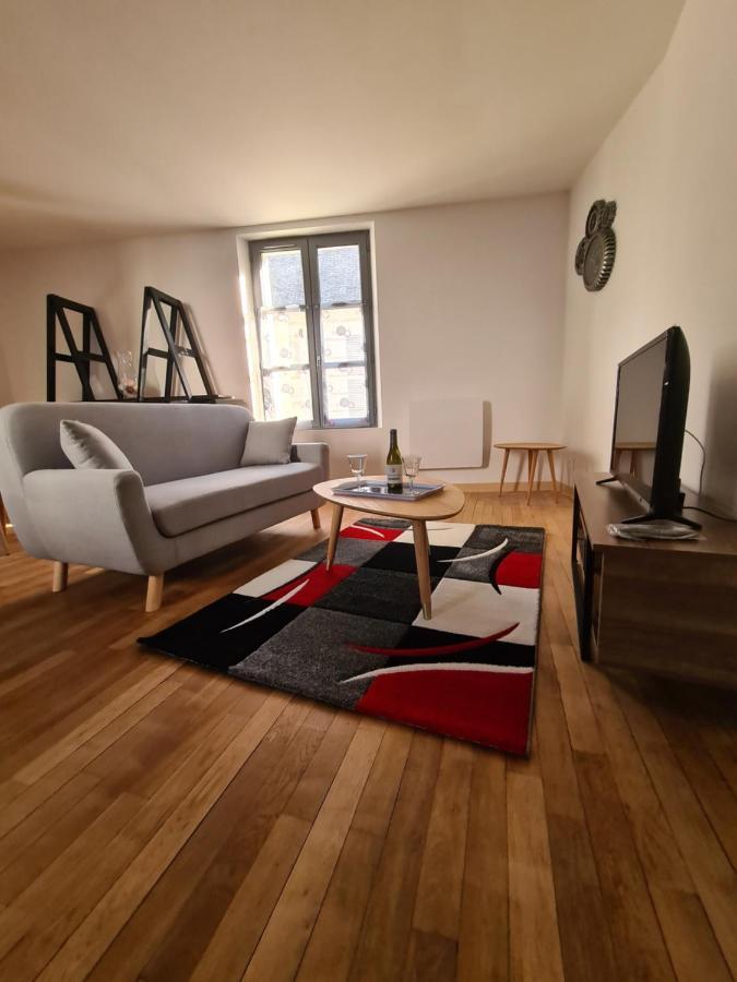 Les Logis Du Rempart Apartment Loches Bagian luar foto