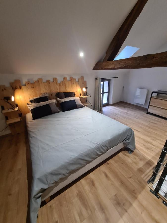Les Logis Du Rempart Apartment Loches Bagian luar foto